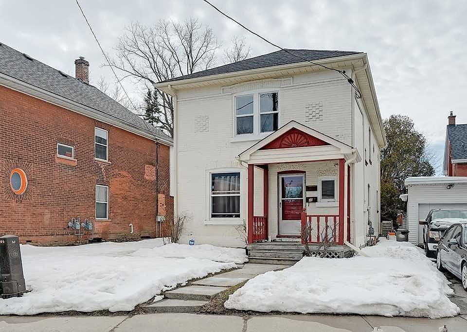 1st image of 33 Rose Ave