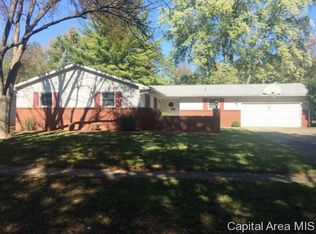 119 Pebble Beach Dr, Springfield, IL 62704