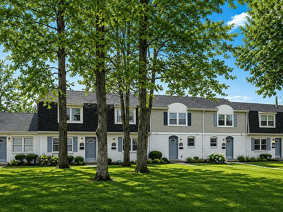 2nd image of 7136 Crystal Bay Dr E #3-7266