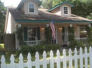 543 E 11th Ave, Mount Dora, FL 32757