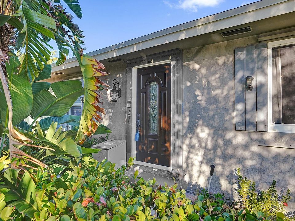 1st image of 201 SE 24 Avenue