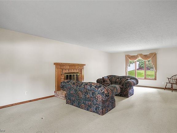 5th image of 1396 Wimbledon Cir