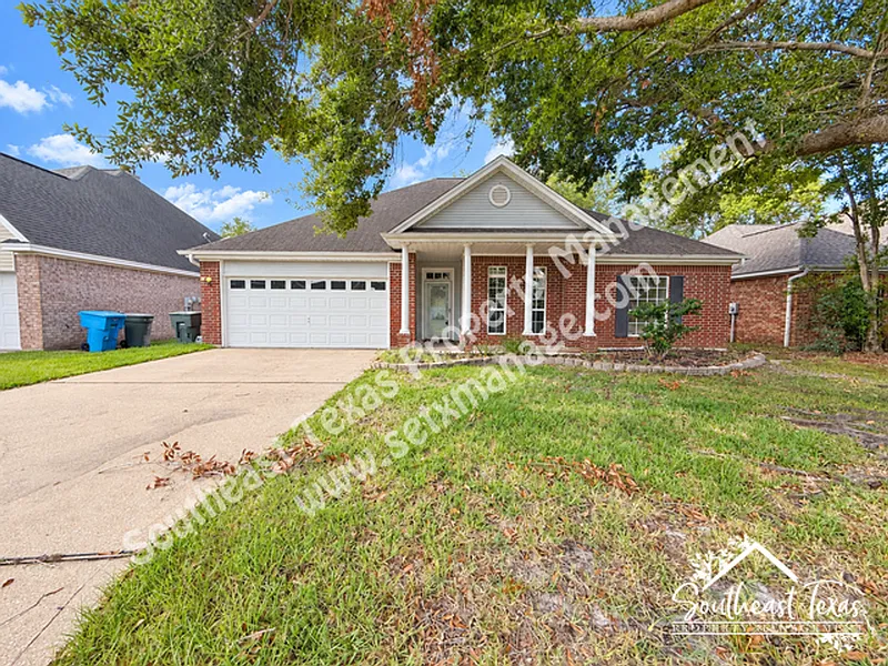 7920 Buttercup Ln