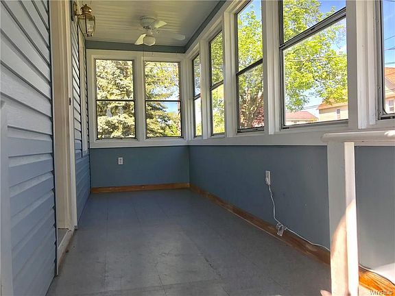 4th image of 36 Hinchey Ave