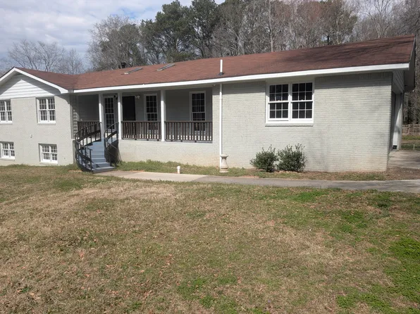 7039 Chimney Ridge Dr, Riverdale, GA 30296