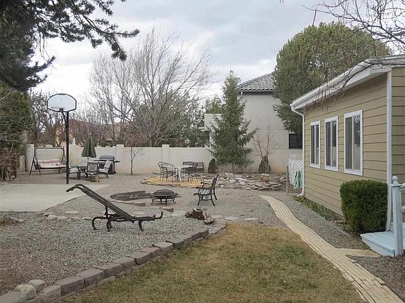 5th image of 371 Briston Pl