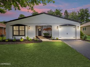 12 Weston Ct, Marlboro, NJ 07746