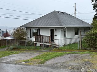 2815 S D Street, Tacoma, WA