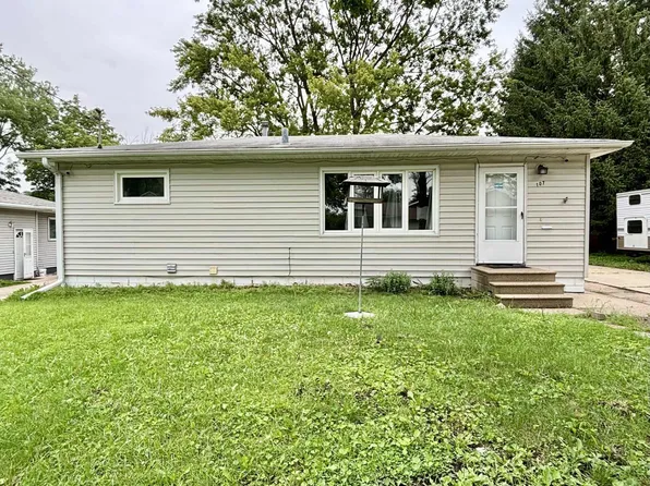 107 Chicago St, Waterloo, IA 50701