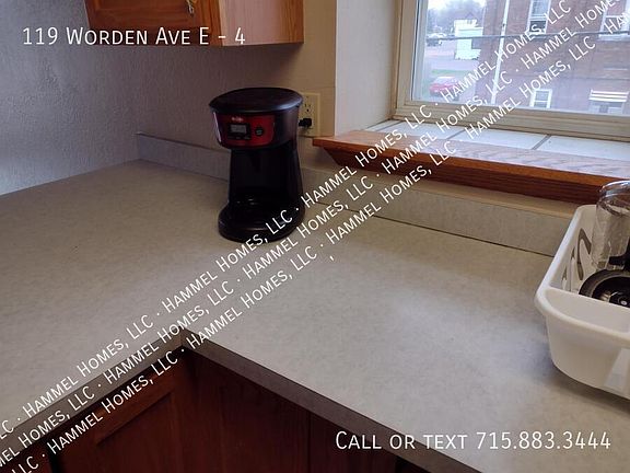 4th image of 119 Worden Ave E #4