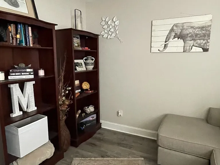 212 Victorian Lake Dr — Photo 17