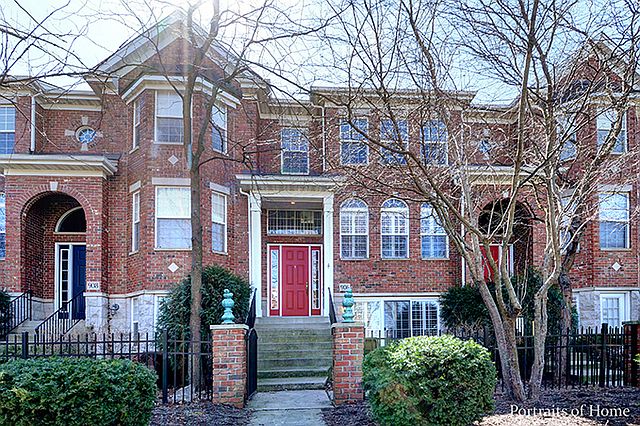 1st image of 906 Shandrew Dr #906