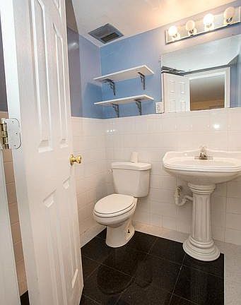 4th image of 5604 Bismach Dr APT 4