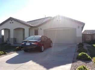 8317 Cleveland Ave, Oak Hills, CA 92344