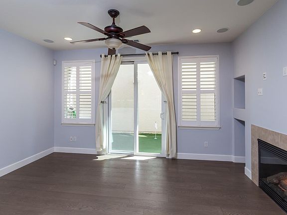 4th image of 372 Bonita Ave
