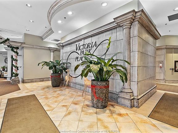 5th image of 150 Park St W #802