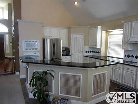 5th image of 3821 Elgin Dr