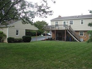 3rd image of 583 Joan Cir