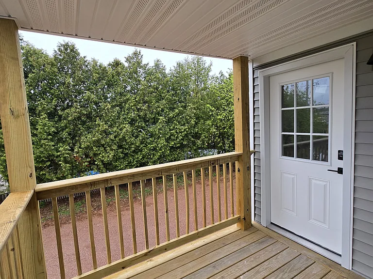20-22 Poirier Pl #4 — Photo 14