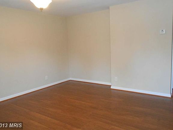 4th image of 4362 Normandy Ct