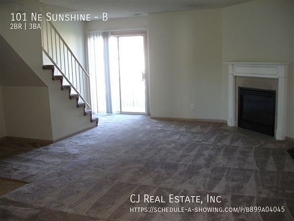 3rd image of 101 NE Sunshine St APT B