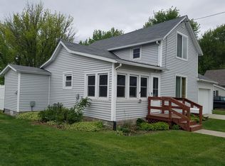 325 Main St, Somers, IA 50538
