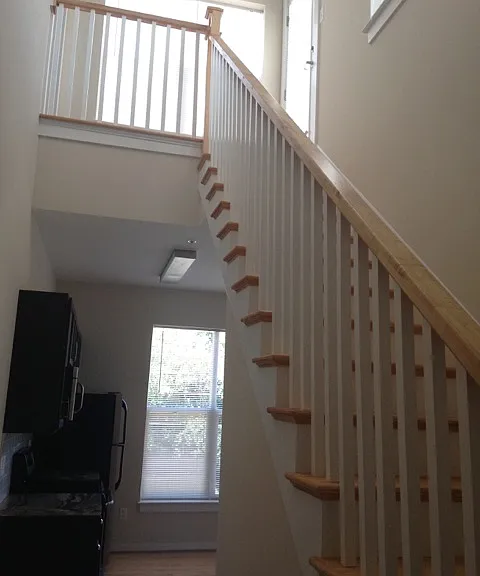 1001 Bainbridge St #7 — Photo 7
