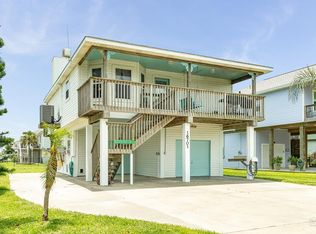 16701 Davy Jones Rd, Jamaica Beach, TX 77554