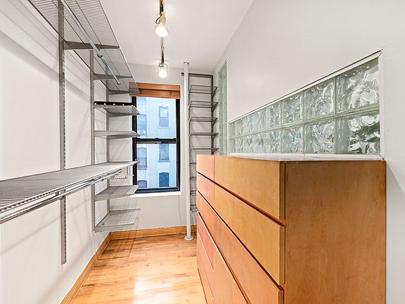 5th image of 501 W 122nd St #B1