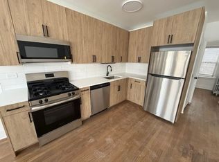 6310 N Artesian Ave #6308-1, Chicago, IL 60659