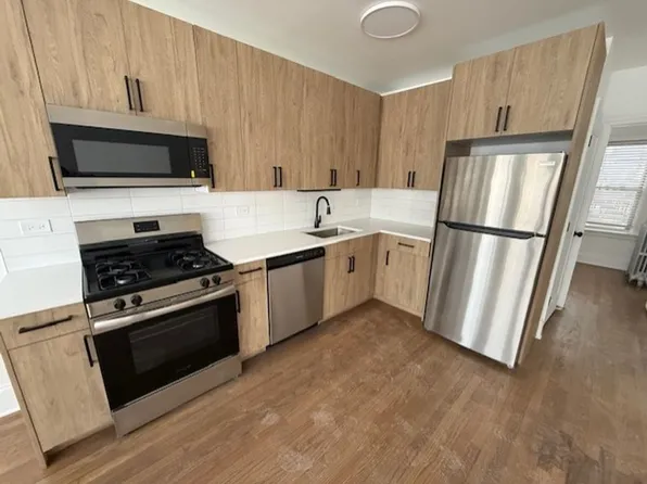 6310 N Artesian, 6310 N Artesian Ave #6308-1, Chicago, IL 60659