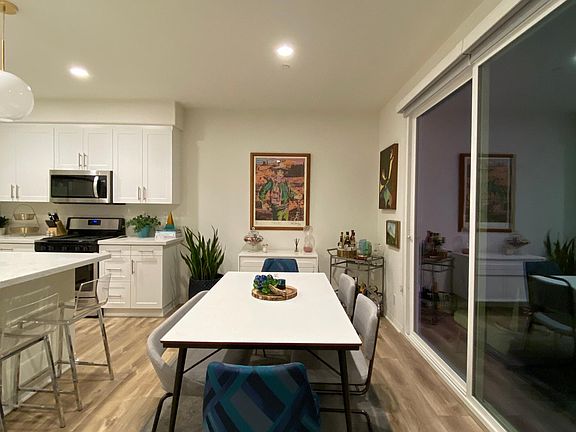 5th image of 645 S District Way