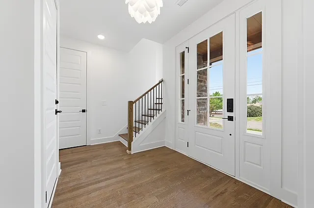 1108 Leland Ave — Photo 4