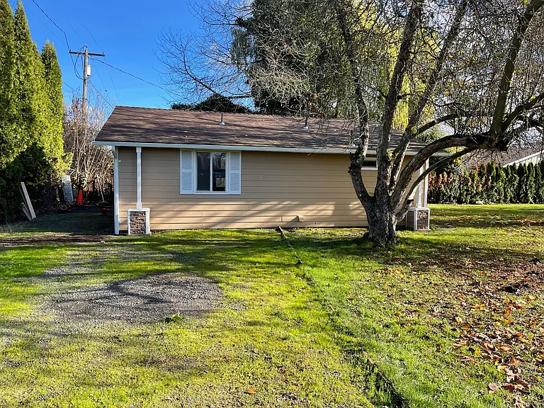 7180 Wheatland Rd NE — Photo 1