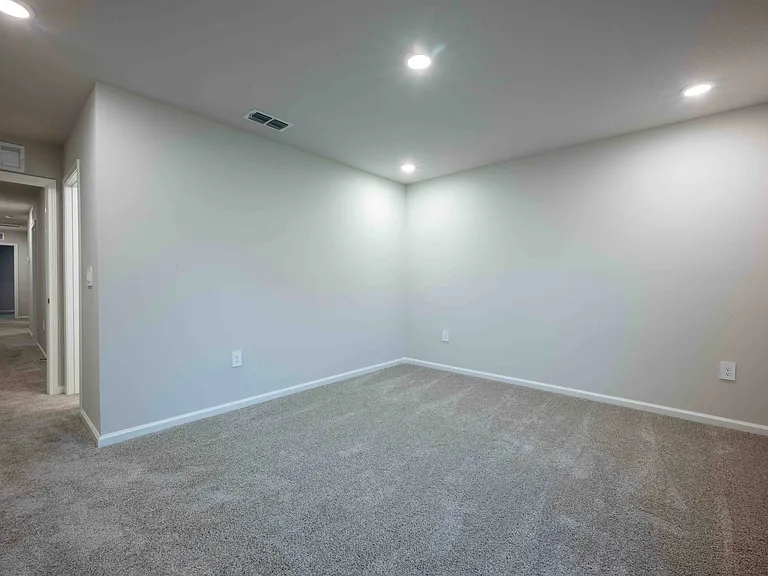 850 Hartshill Pl — Photo 20
