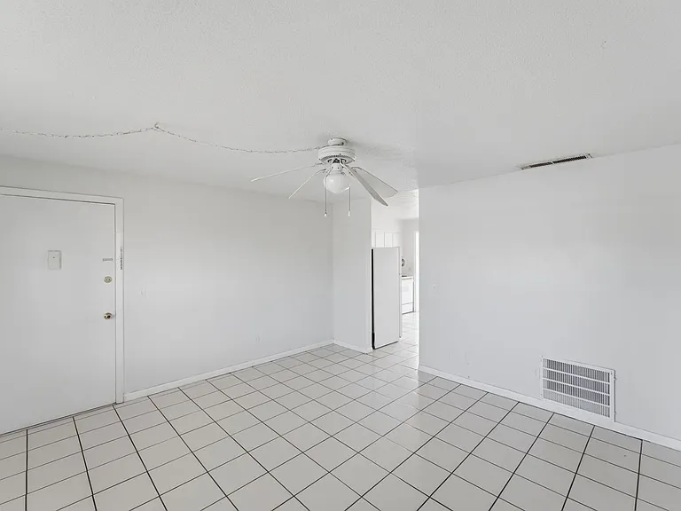 1655 W Oak Ridge Rd #D — Photo 20