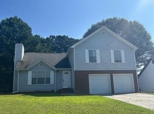 60 Bacchus Dr, Lawrenceville, GA 30045