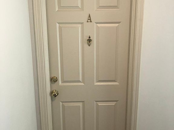 3rd image of 1670 Elmwood Ave APT A