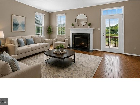3rd image of 535 Bullock Ave Condo 1
