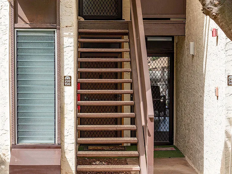 S Kihei Rd — Photo 30