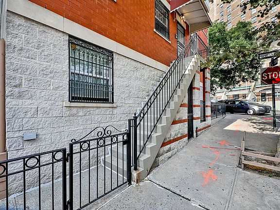 3rd image of 310 E 160th St