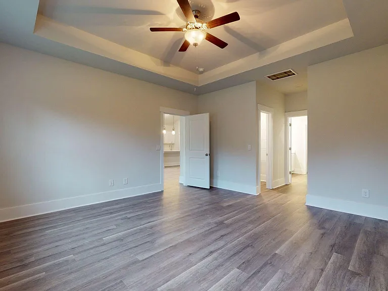 510 Edgewater Way — Photo 8