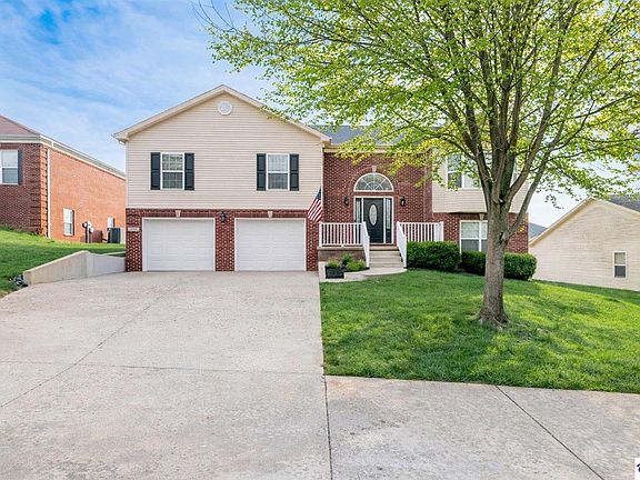 2nd image of 350 Vineland Place Dr