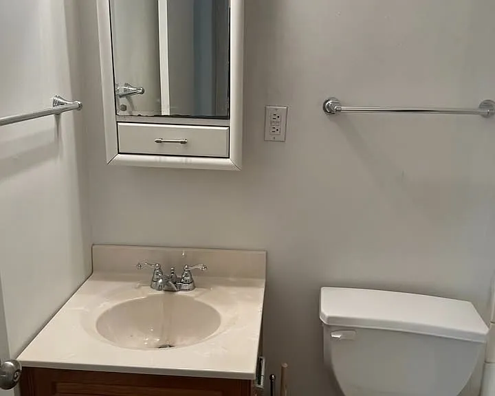 328 Johnston St #3 — Photo 1