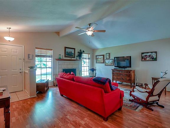 4th image of 2603 Market Garden Ln