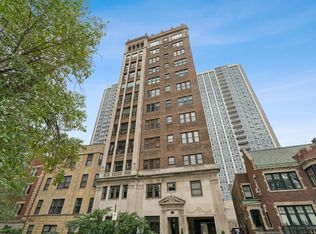 707 W Junior Ter APT 4N, Chicago, IL