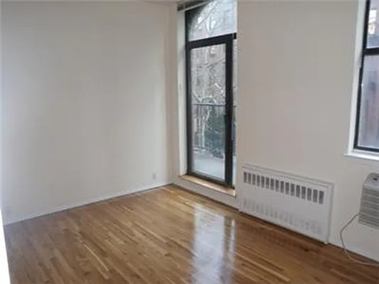 Rented by Mark David | media 16