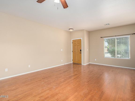 4th image of 1028 E DESERT SPRINGS Way