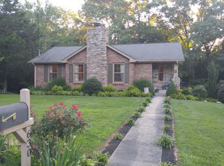 630 E Glenridge Ln, Clarksville, TN 37043