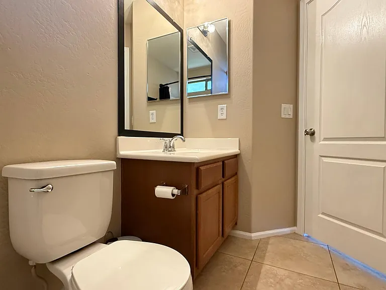 4533 S 236th Dr — Photo 19